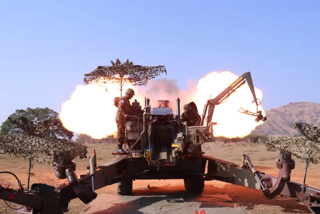 AGNI WARRIOR-2024: Joint Military Exercise Between Singapore and Indian Army Concludes, Indian Army Demonstrates Firepower at Devlali Field Firing Ranges