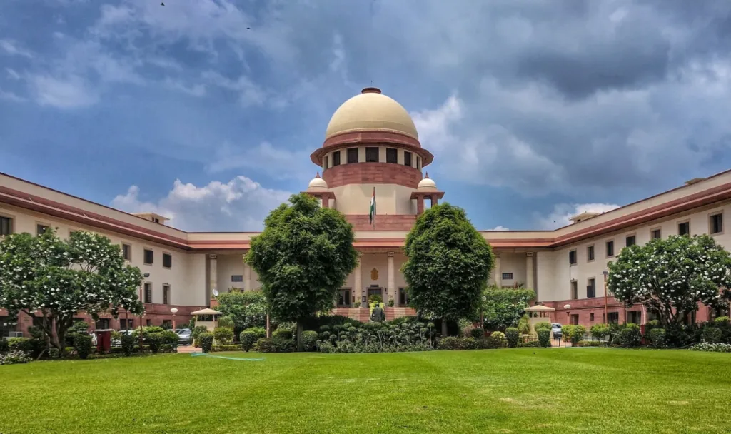 Supreme Court to Centre: Form Litigation Policy, Criticizes Indian Army for Filing Frivolous Appeals Against Veterans
