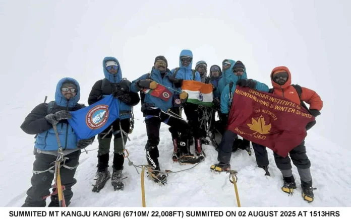 Joint Expedition in Pangong Tso: Indian Mountaineers Conquer Highest Peaks in Ladakh